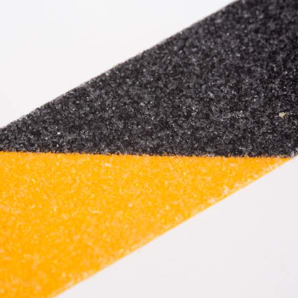 Banda adeziva, antiglisanta - 5m x 50 mm - galben / negru