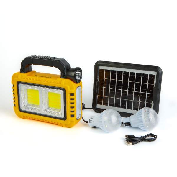 Lampă multifuncțională de mână cu panou solar