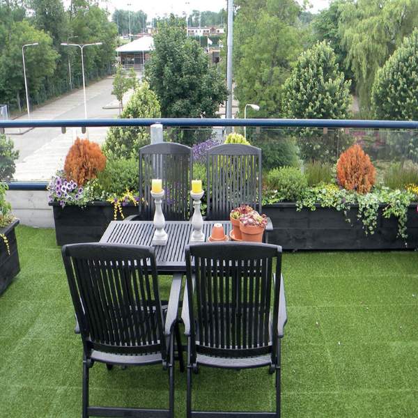 Pardoseală din iarbă artificială - 30 x 30 cm - 11 buc/pachet