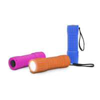 Lanternă LED cu baterii cadou