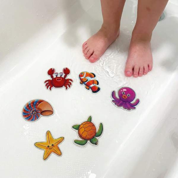 Set 6 stickere antiderapante baie – motive marine colorate – 10 cm – 6 modele diferite